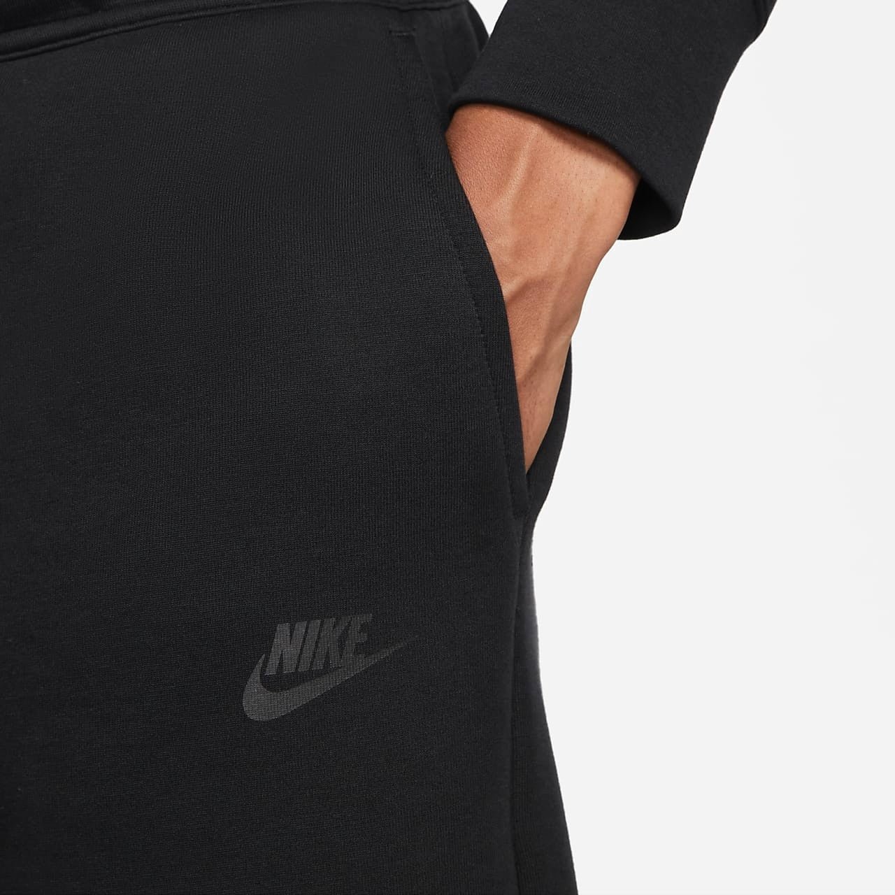 Nike Black Sportswear Shorts Tech Fleece