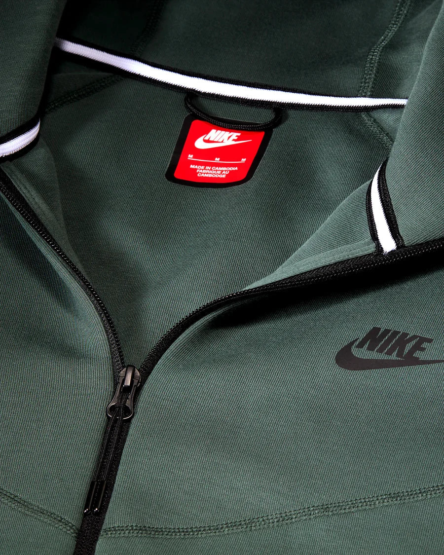 Nike Tech Fleece- Vintage Green