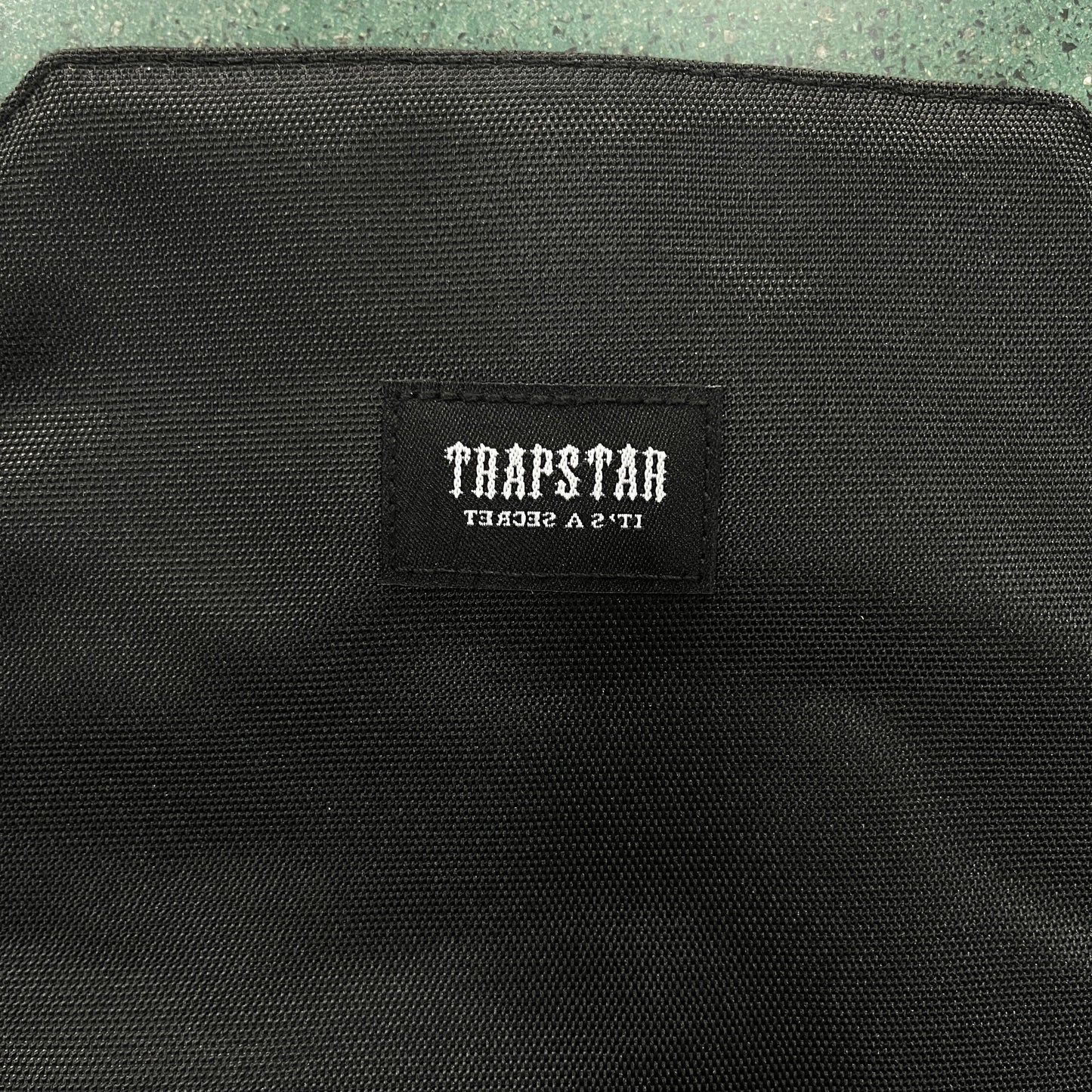 Trapstar Cobra Black T Bag