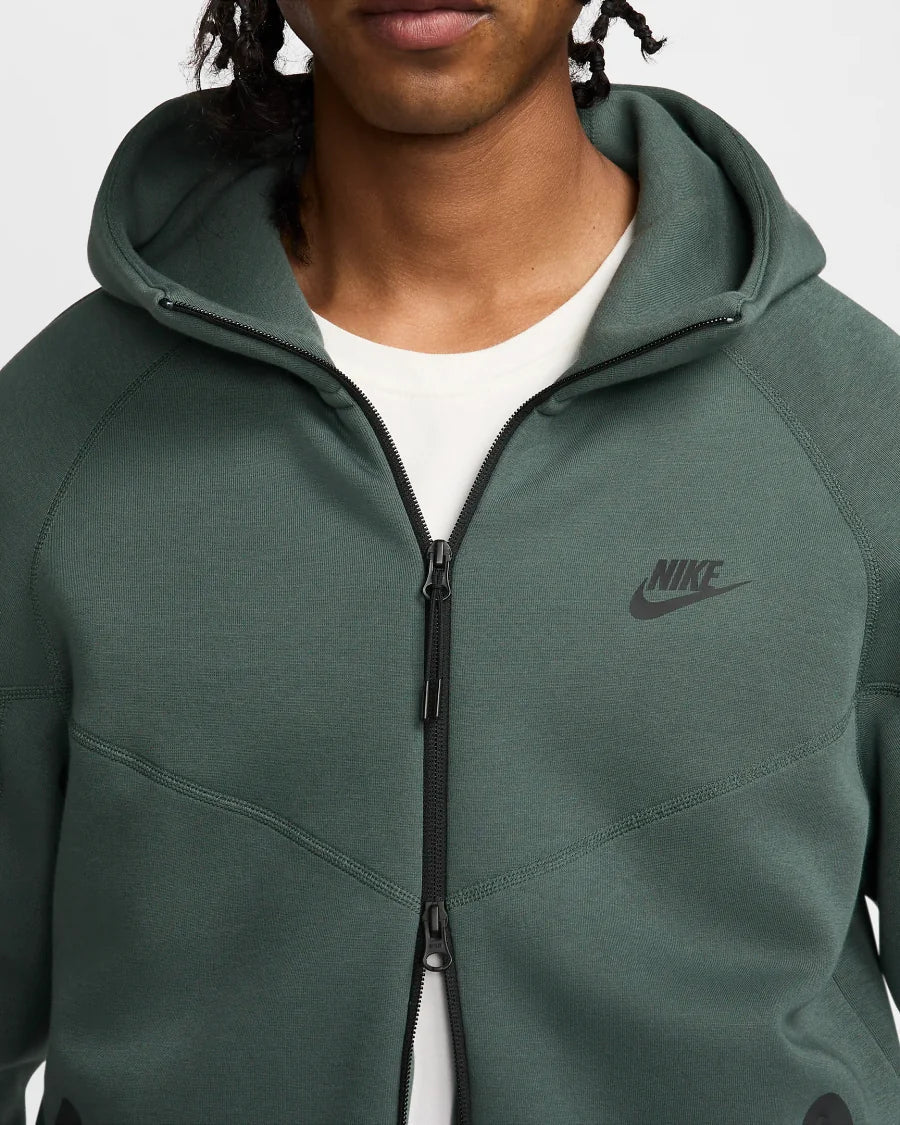 Nike Tech Fleece- Vintage Green