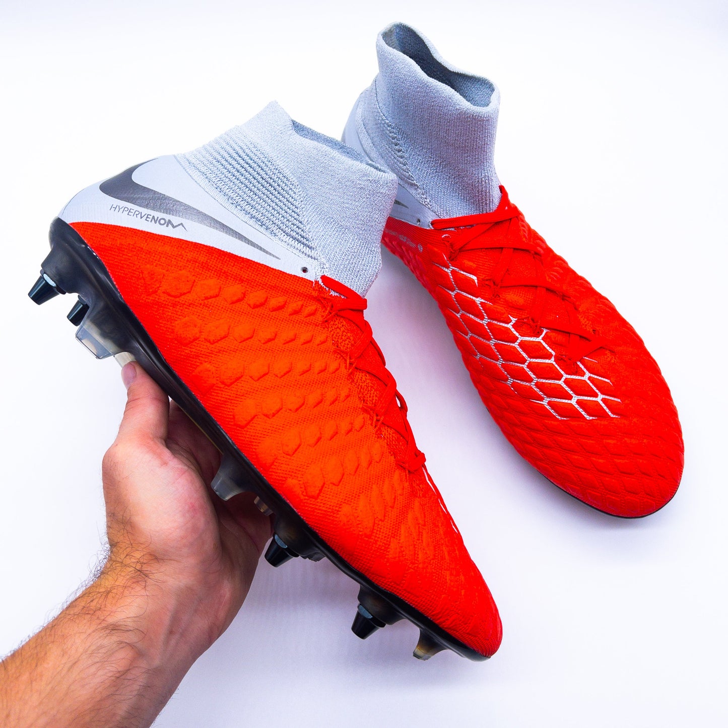 Hypervenom Phantom 3 SG Anti Clog Raised On Concrete Pack