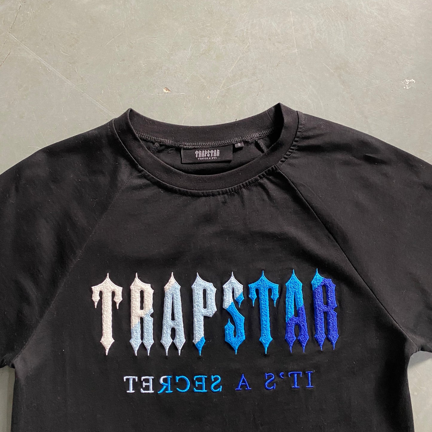 Trapstar Chenille Decoded Short Set